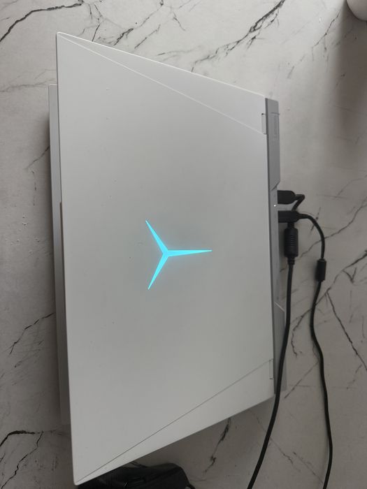 Laptop lenovo  legion 7