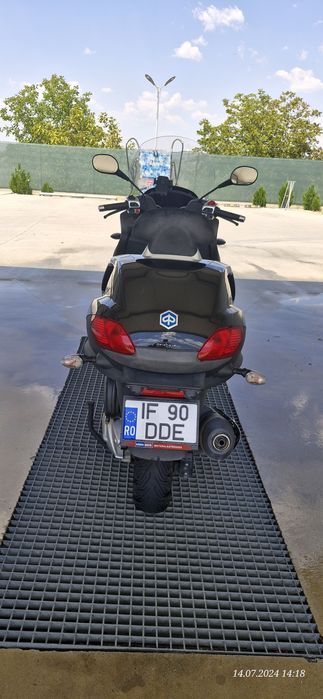 Vind PIAGGIO MP3 300 cat B