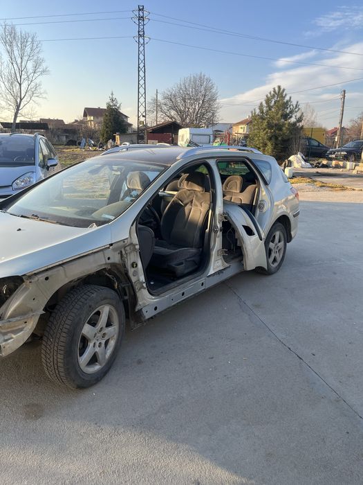 Peugeot 407 на части