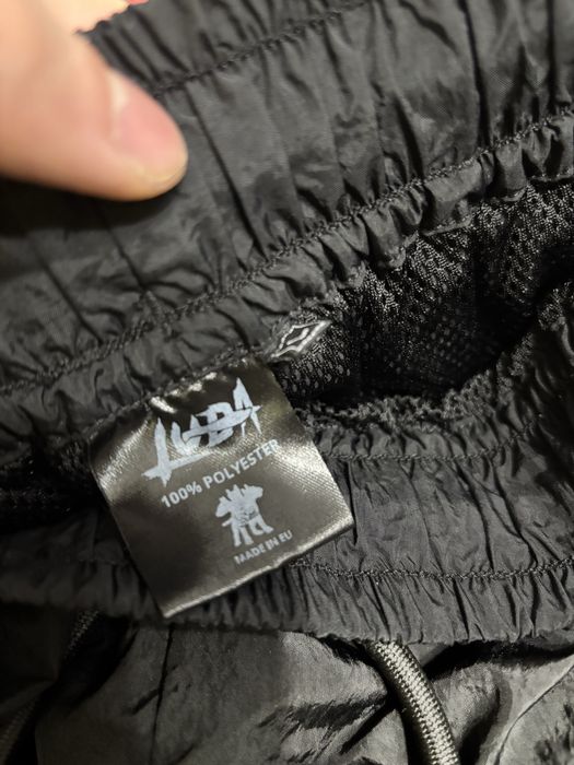 Къси панталони луда/luda