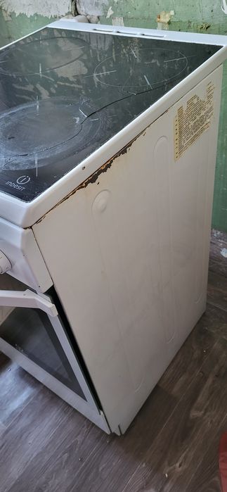 Продам керамическую электорплиту