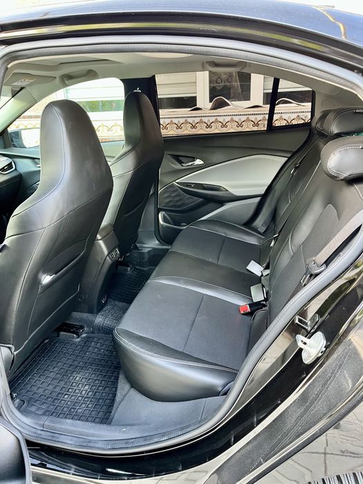 Chevrolet Onix, Premier 2+ (1,2 Turbo AT)