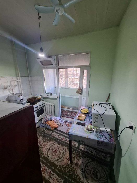 Продаю квартиру.ЮНУСАБАД-7 1\3\4  Американское посольство