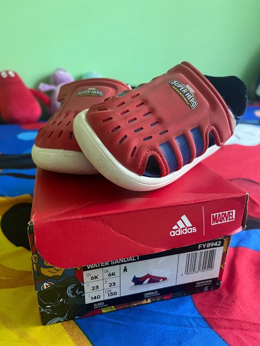 Детски сандалети Адидас