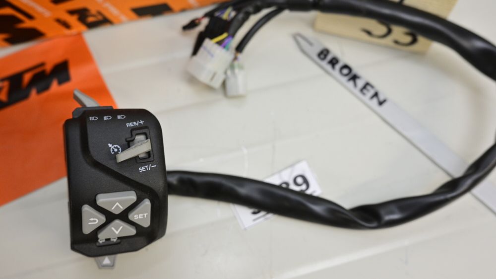 KTM 790 Adventure 2023 Bloc de comenzi control stanga