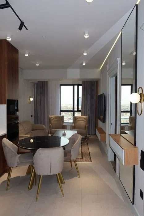 Сдается 2х комнатная квартира на метро ойбек!!!