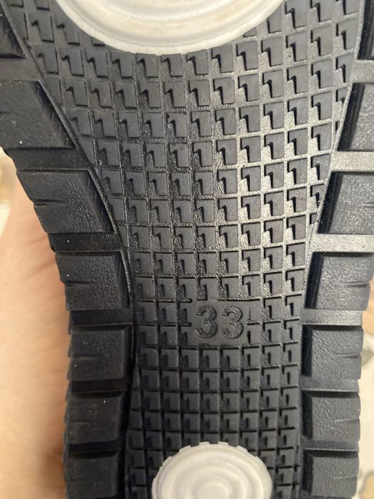 Кроссовки новые для мальчика