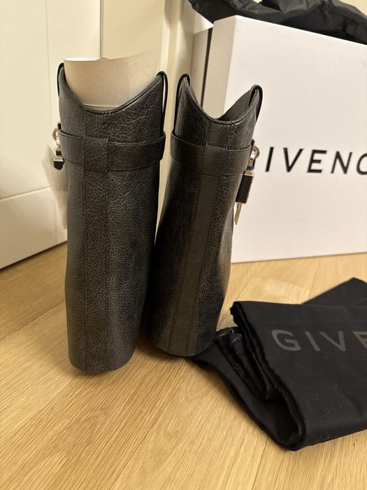 Givenchy cowboy боти ,чисто нови.