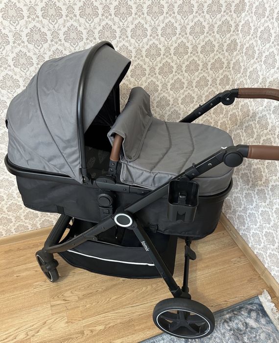 продам коляску Tomix 2в1