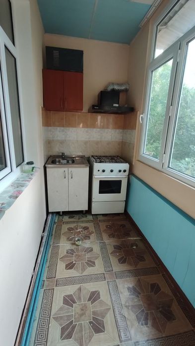 Срочно придётся КАДИШЕВА ПЕРЕКРЁСТОК 2 ком 1,5*3 балкон квартиру сроч