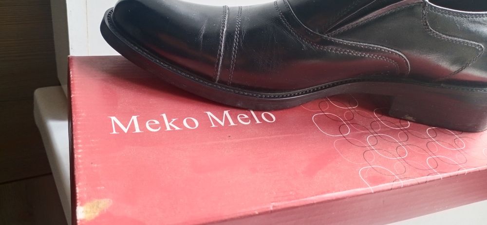 Туфли мужские модельные