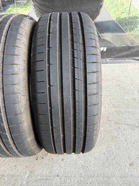 215/55/17 DUNLOP 2бр