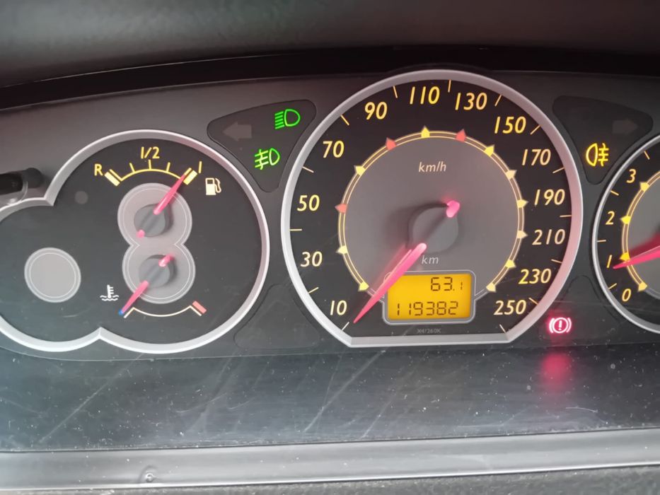 Vând schimb citroen c5 1.8 benzina/2005 /119000km