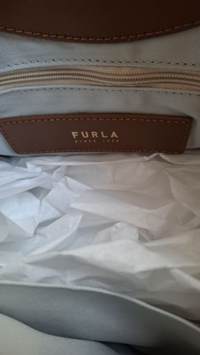 Furla кожена чанта