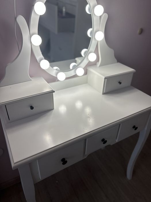 Момичешка Тоалетка jysk