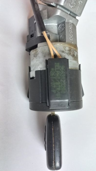 Контактен ключ за Peugeot 207 SW