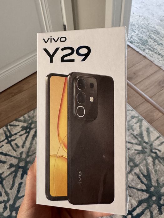 Срочно продам сиартфон новый