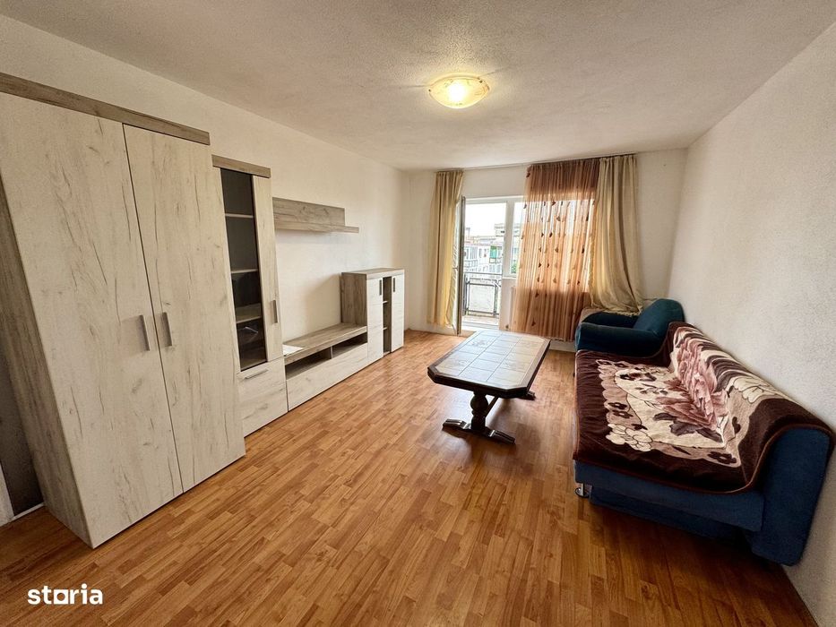 Vand apartament 3 camere, Aradul Nou