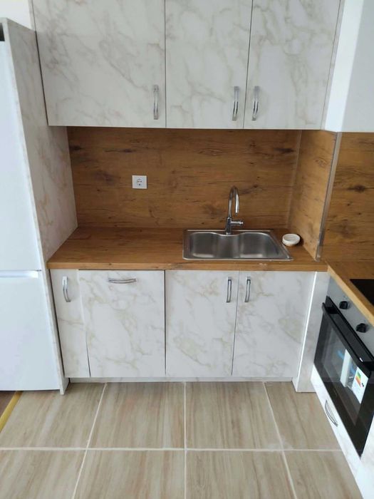 Дава се под наем Двустаен апартамент в Пловдив, Кършияка - 75 кв.м за 400 € - Снимка #5