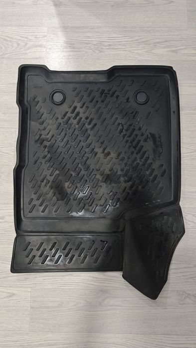 Резиновые коврики (полики) Лада веста