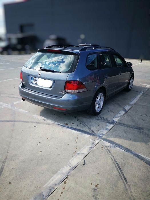 Vând Volkswagen break