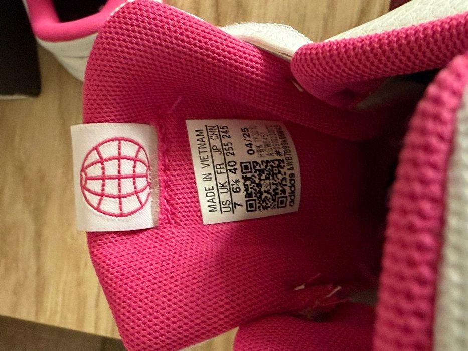 Продам стильные кеды Adidas (оригинал)