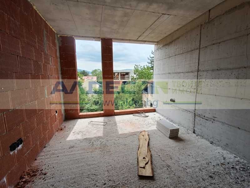 Продава се Двустаен апартамент в София, Овча купел - 66 кв.м за 2567 €/кв.м - Снимка #3