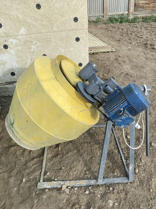 Бетономешалка в аренду!