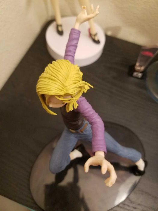 Figurina Dragon Ball Anime - Android 18