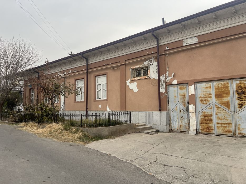 Продается дом в Яккасарайском районе