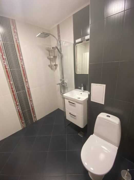 Дава се под наем Тристаен апартамент в София, Младост 3 - 110 кв.м за 930 € - Снимка #8