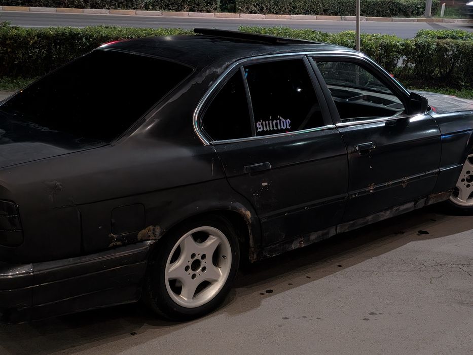 BMW E34 M50B25 На ходу, без вложений.