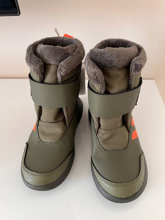 Нови детски ботуши Adidas winterplay - размер 29