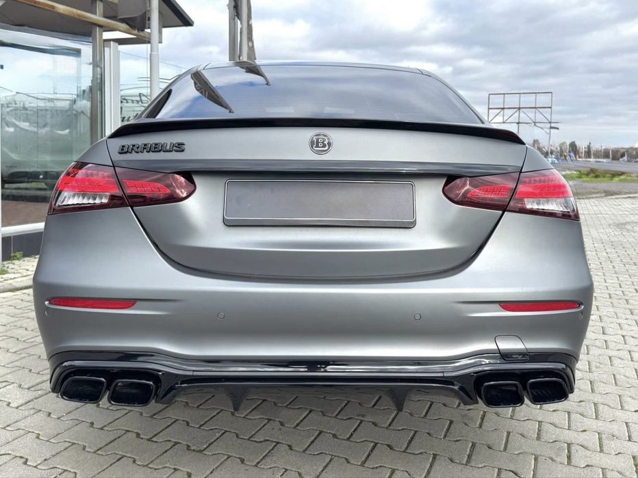 Mercedes E63 GT дифузьор с накрайници за задна броня за Mercedes W213