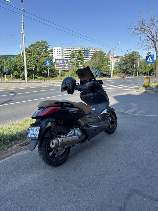Yamaha Xmax 250i