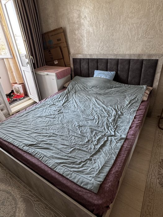 Кроват 200/160 размер