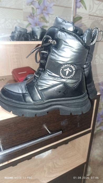Продам новую обувь