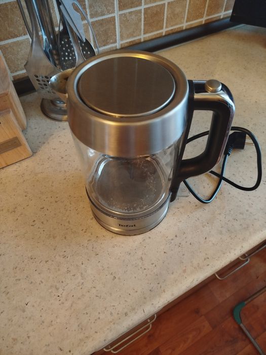 Электрический чайник Tefal