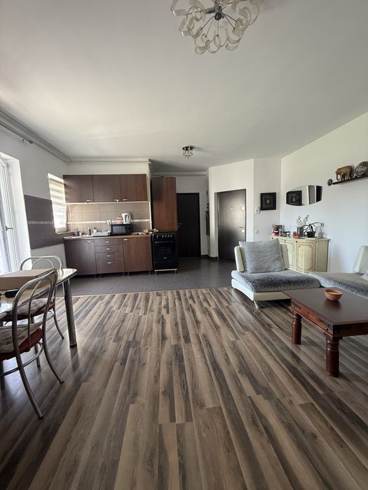 Vand apartament 2 camere etaj1 Cetatii& Eroilor