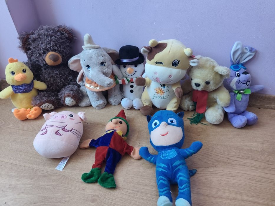Лот плюшени играчки
