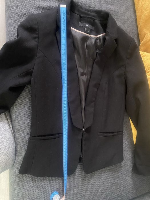 Черно дамско сако H&M