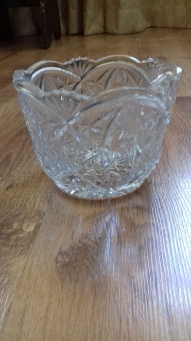 Вазы Чехия , поднос хрустальный , ляганы