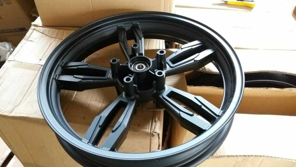 Диски от мото и скутеров,  размеры от 10 до 18