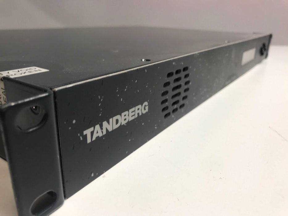 Професионален сателитен приемник Tandberg Receiver TT1220 (IRD декодер)