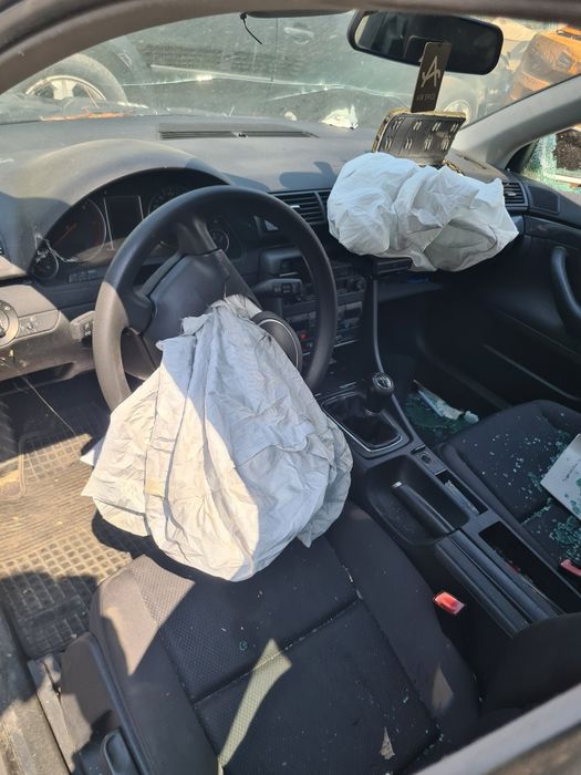 Ауди А4 1.9 Audi A4 1.9tdi 101 на части