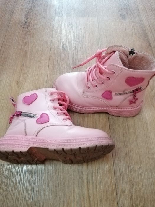 Детские ботинки на девочку