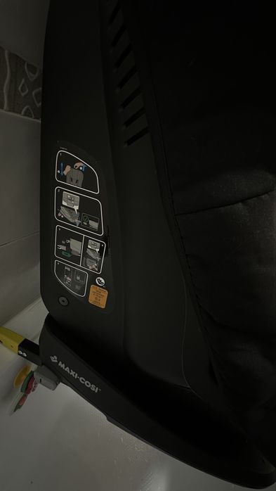 Автокресло Maxi Cosi