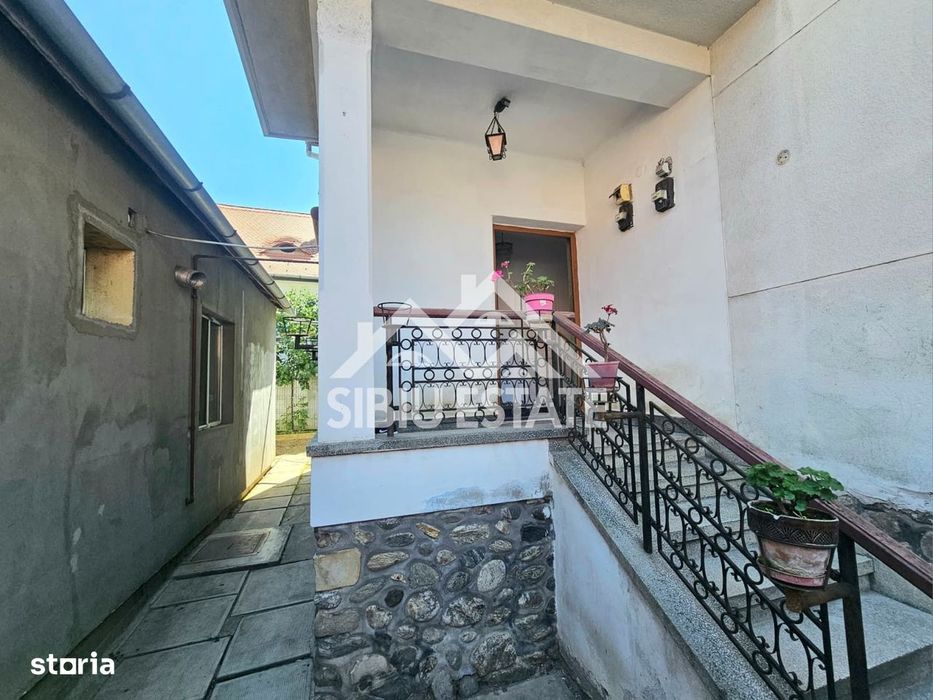 Casa Sibiu central 5 camere, 4 bai