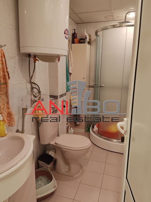 Продава се Двустаен апартамент в Варна, Колхозен пазар - 85 кв.м за 1134 €/кв.м - Снимка #9