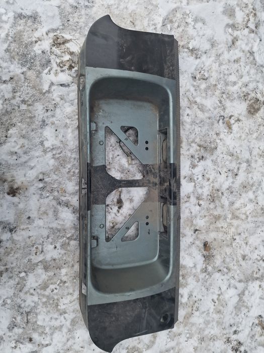 Рамка крепления номера